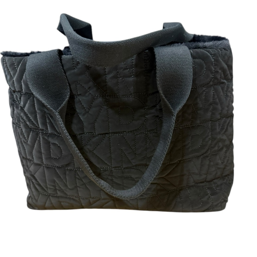 Reversible Faux Fur and Quilt design DKNY black Tote brand new NWT - Picture 10 of 16